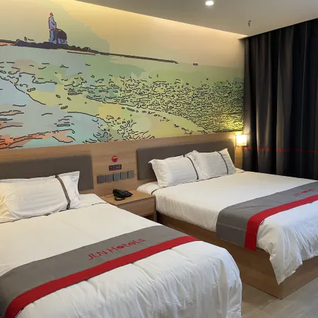 Junyi Hotel