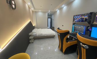 Yuncheng Mizhai E-sports Homestay (Vocational and Technical University Yucun Branch)