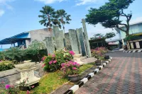 Lonari Hotel Hotel di Biru-Biru