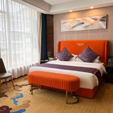 Gushi Oriental Earl Hotel (Yucheng Avenue Genqin Culture Park)