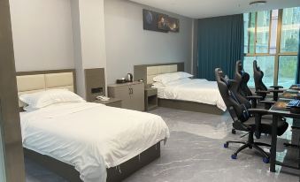 Qingtian Yunding Business Hotel