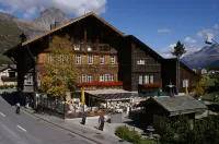 Schweizerhaus Swiss Quality Hotel Hotels in Sils Maria
