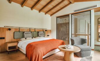 Tingting Anji luxury resort hostel