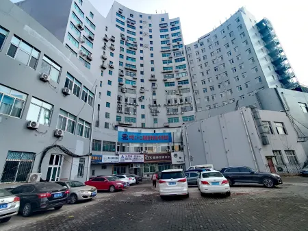 Qingdao Wisdoms B&B