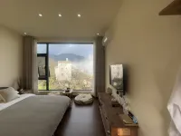 Xinping Lvli Piaoxiang Accommodation