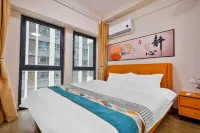 Jiayuju Homestay (Dalian Haichang Dongfang Water City)