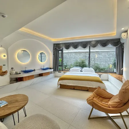 Sanqiu Yizhai Boutique Inn