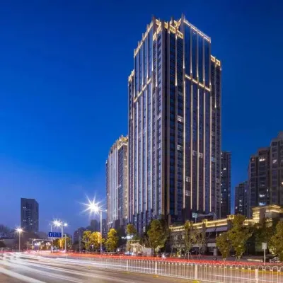 萬豪Max·HOTEL（會展中心棠下店） 水月宮（廣州市市政設施收費處中山大道收費站西）附近的飯店