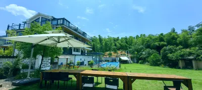 Xingdu Inn