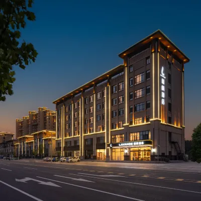 Lavande Hotel Qinhuangdao Funing Health Street Branch Hotels near Zijinwan Amusement Park