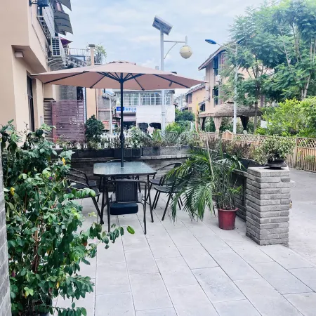 Old Yang Inn Next to Xichang