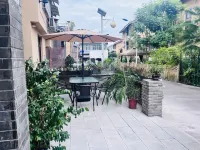 Old Yang Inn Next to Xichang