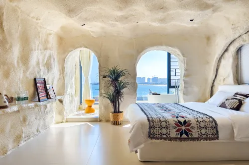 Lan Cuoli · Villa Sunset Rooftop - View Vacation Guesthouse (Nanmenwan Store) - Kæledyr tilladt