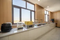 Jifeng International Hotel (Jiashi New People's Hospital Branch) Hotels in Gashi