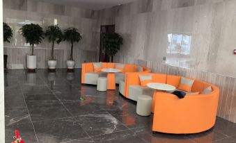 Delingha Kunlun Grand Hotel