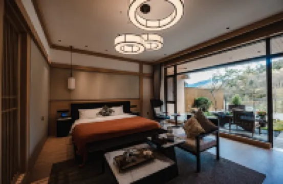 Baoxing Yunshang Xuxi Hot Spring Hotel