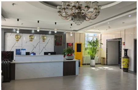 Huzhu Chunhui Business Hotel