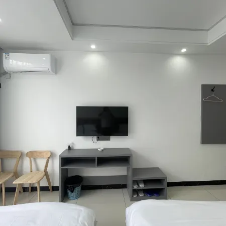 Junqi Hotel