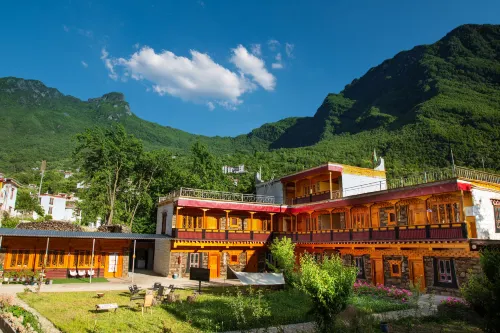 Danba Village Shangjingshu Homestay