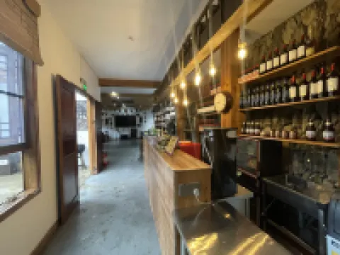 Suining Bana Tribe · Zhizhuxuan (Datuan Dong Village) Hotels in Suining