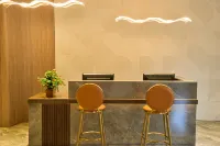 Home Cloud Four Seasons Hotel (Dunhua Chang'an Road Food Street Branch) Hotels in Dunhua