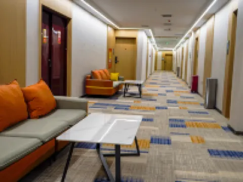 Haston Hotel Hoteles en Hotan