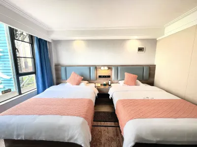 Fangchenggang Haijin Fashion Hotel (North High-speed Railway Station) Hotels near Fangchenggang North Railway Station