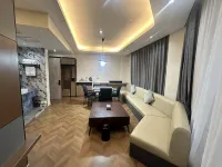 Yunwan Hotel (Duyun Shiban Ancient Street Xishan Bridge)