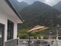 金絲嵐舍 فنادق في ويشي