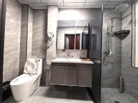 Luqu Kangde Hotel