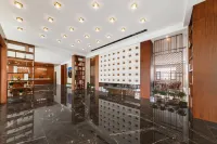 Enmont Hotel (Gaize, Ngari) - parking
