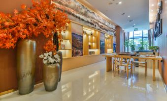 Orange Inn Zhi (Yichang Three Gorges Tourist Center, Wanda Binjiang)