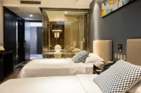 Crystal Holiday Theme Hotel Hotels near Lutai Convention & Exhibition Center