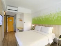 Zest Sukajadi Bandung by Swiss-Belhotel International Hotel dekat (pusat perbelanjaan) Paris van Java
