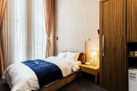 โฮเทล แอร์ รีแลกซ์