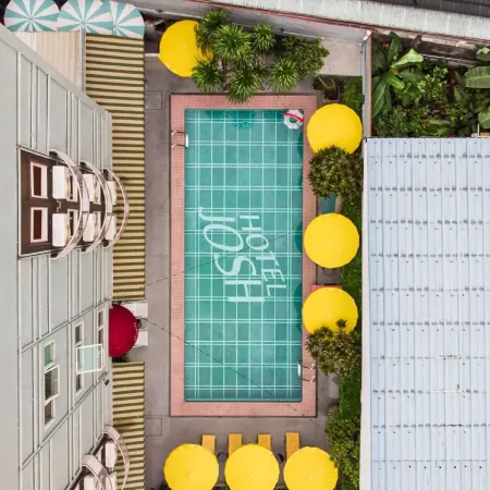 Josh Hotel Отели рядом с достопримечательностью «Станция надземного метро Ari»