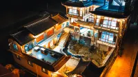 Heqing Huaxi Yazhu Homestay 허칭 호텔