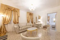 Ca' Bonfadini Historic Experience