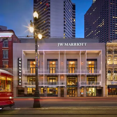 JW Marriott New Orleans Отели рядом с достопримечательностью «Пресбитере»