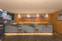 Super 8 Hotel (Lezhi Branch)