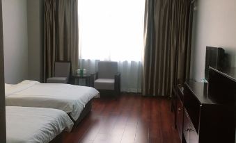 Huanlian Lu Caihuang Hotel (Shandong University Honglou)