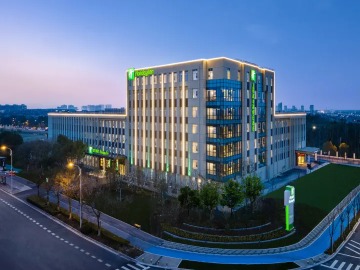 Holiday Inn Shanghai Dishui Lake