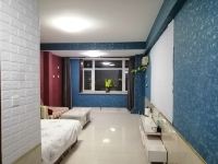 潍坊金沙主题公寓 - 商务大床房