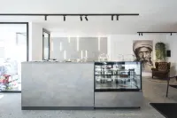 Alkamuri Posh Hotel e Spa