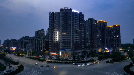 City Selection Hotel (Fuyang East High-speed Railway Station)