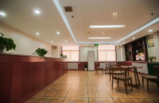 速8飯店（鄒城義烏商貿城店）