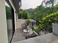 Bifengxia Shanli Bieyuan Homestay