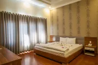Trieu Khang Hotel Hotels near Vịnh Cam Ranh