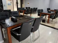 Xinxiang Zhonglian Hotel