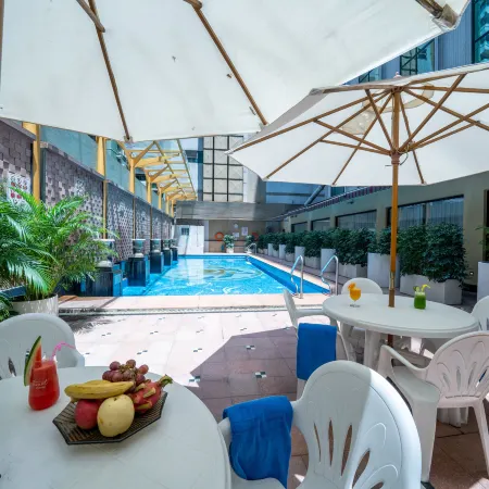 Hotel Golden Dragon